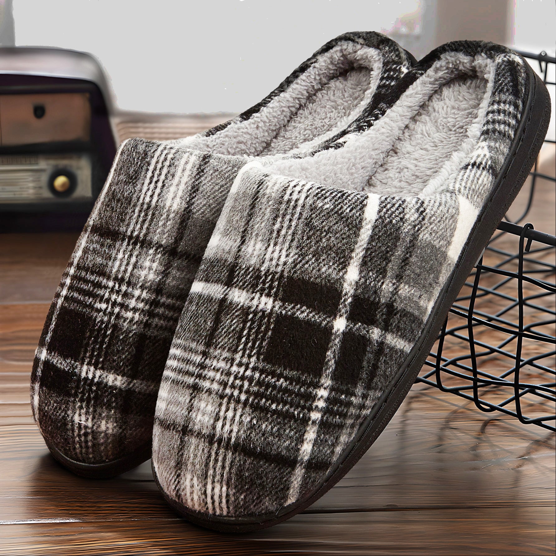 Fashionable Plaid Mens Wide Slippers Plush Cotton House Shoes Pmoiste Pmoiste Store